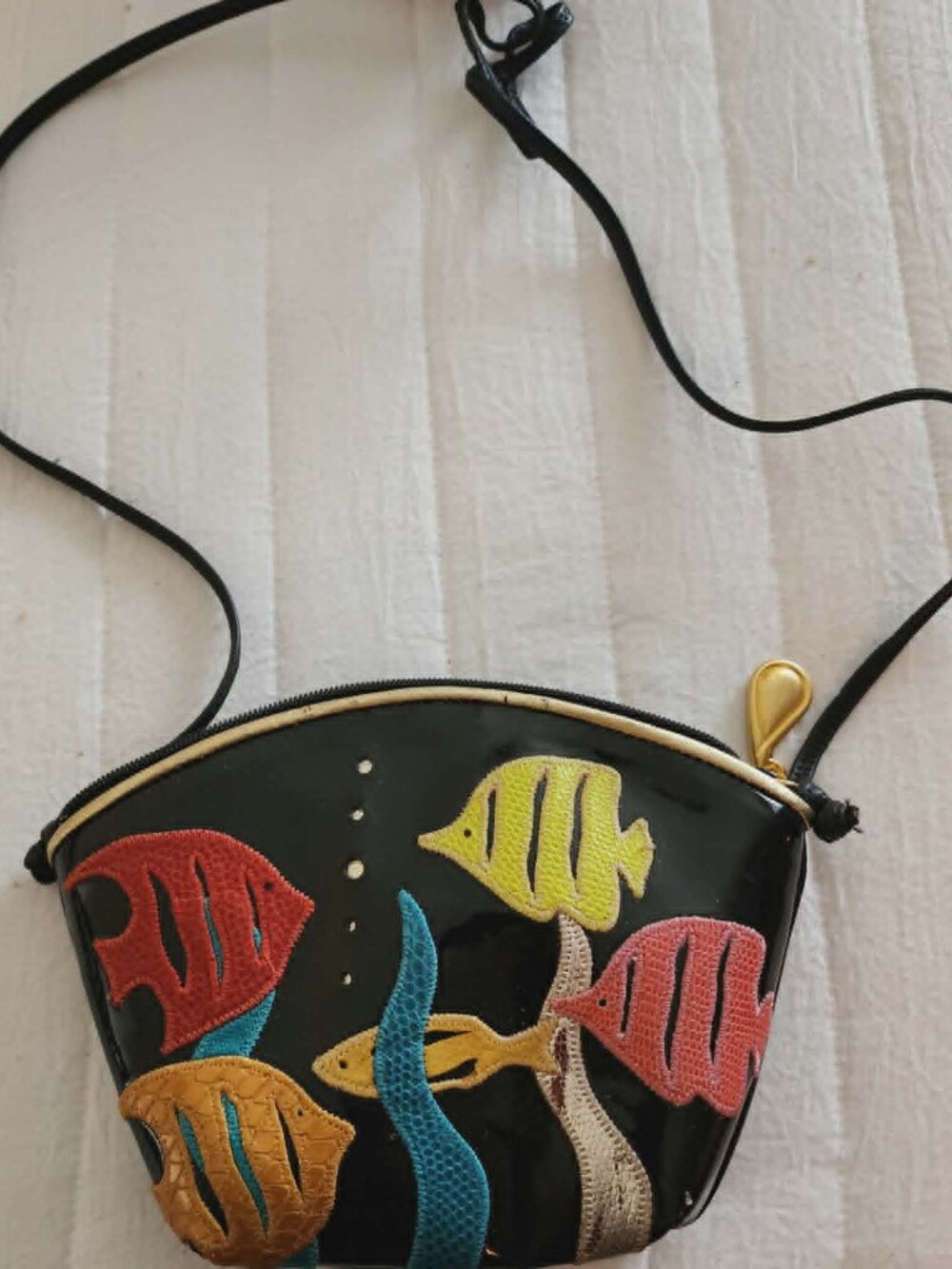 Beautiful vintage Accents by Sharif crossbody bag